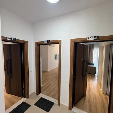 Bulevardi Apartmán Tirana